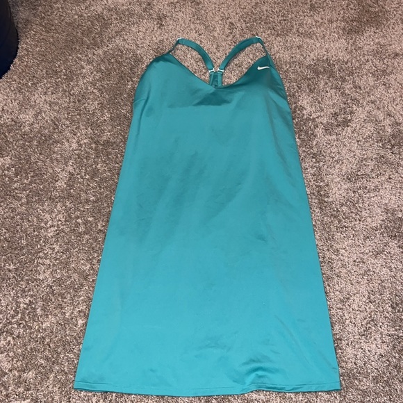Nike Dresses & Skirts - NIKE ACTIVE DRESS WITH BUILT IN SHELF BRA AND ADJUSTABLE STRAPS SIZE LARGE